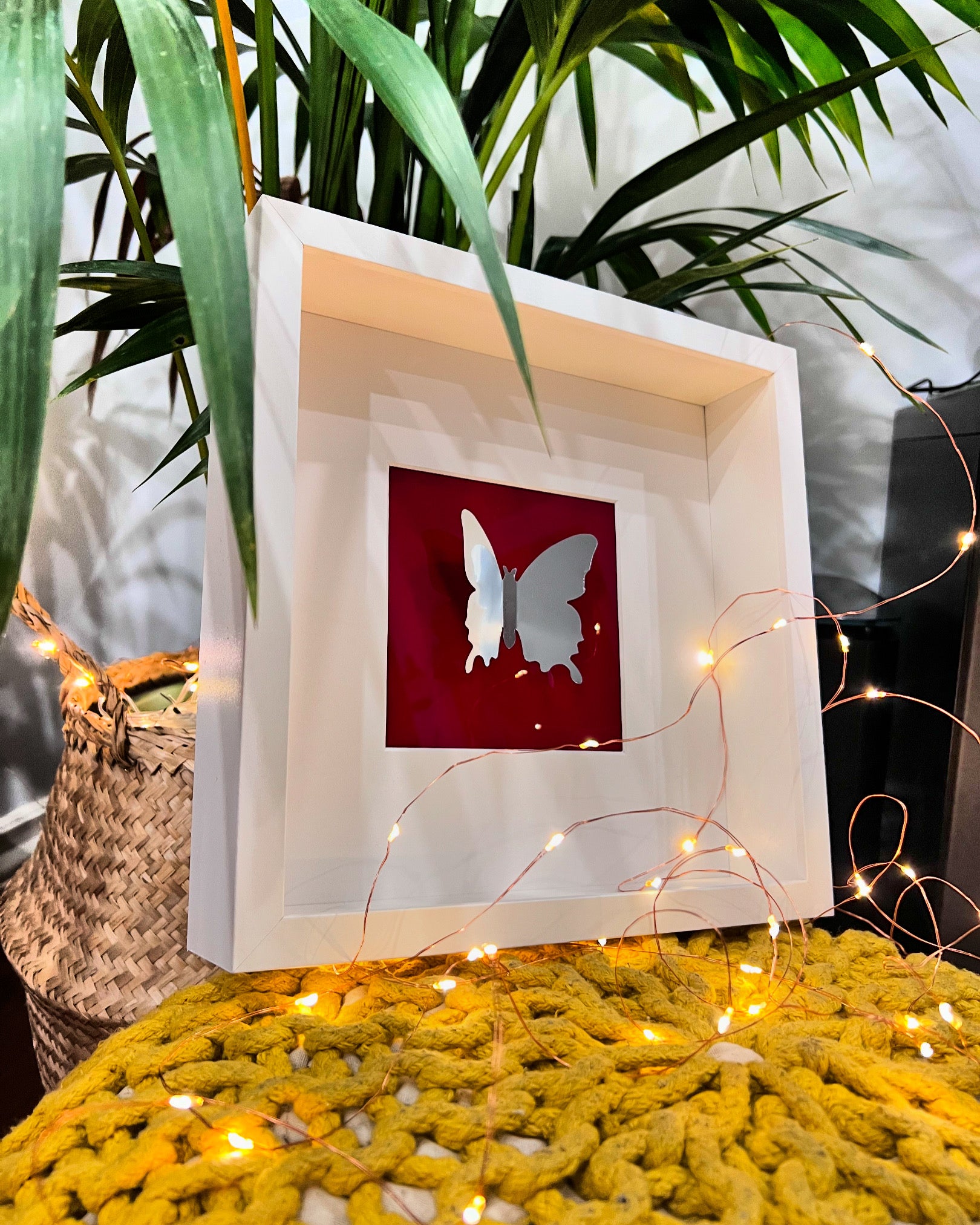 EmiraArt Red & Silver